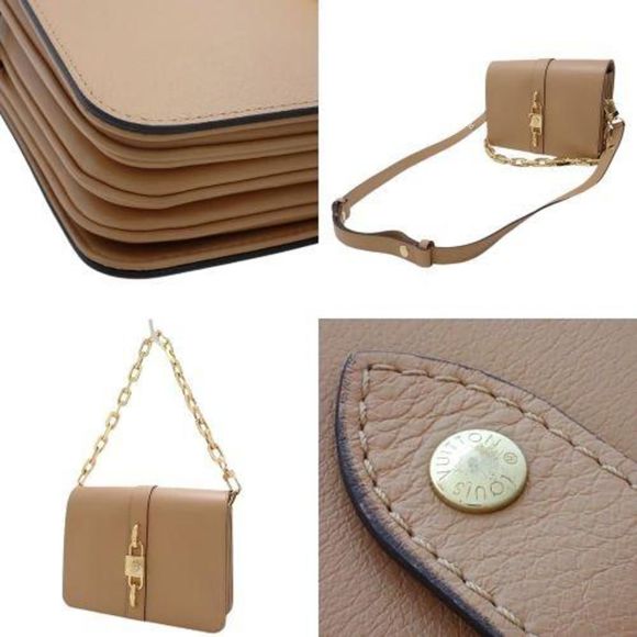 Rendezvous  Crossbody Clutch Calf Beige Gold Metal Fittings - Picture 6 of 6